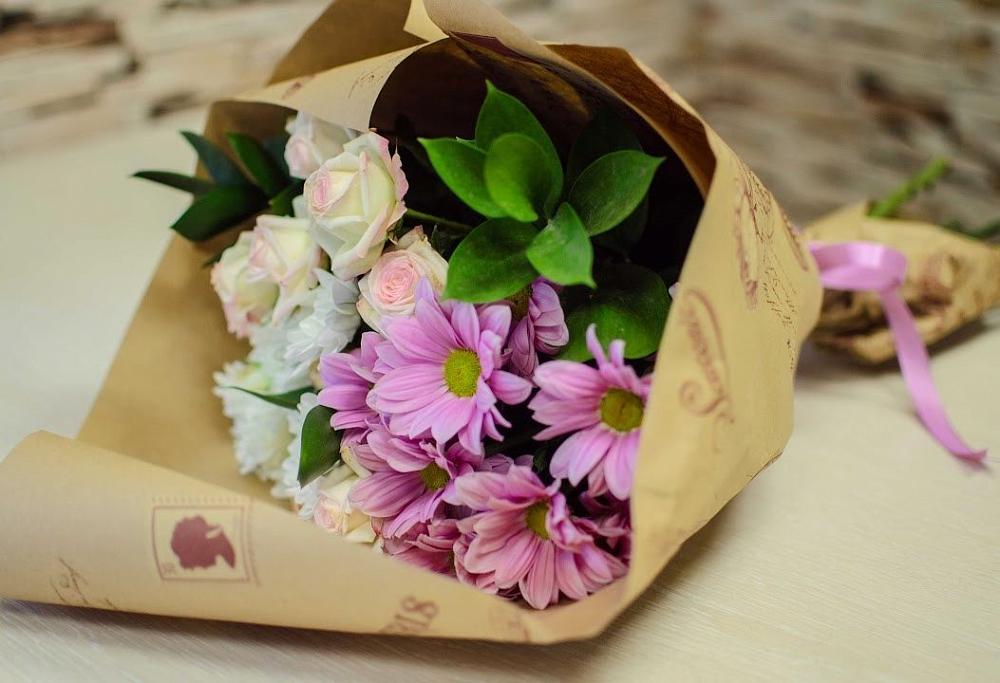 Букет цветов из: Розы и Хризантемы в Лермонтове