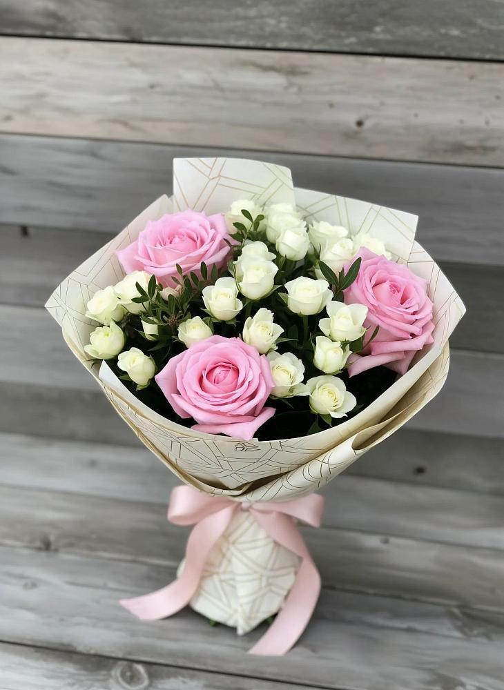 Букет цветов из: Розы в Лермонтове