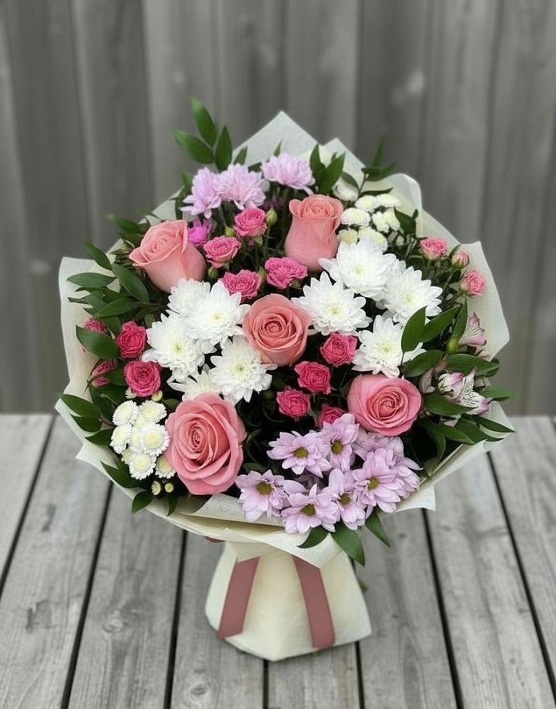 Букет цветов из: Альстромерии, Гвоздики, Розы и Хризантемы в Лермонтове