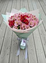 Букет цветов из:  Альстромерии в Лермонтове