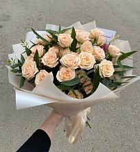 Букет Кремовые розы Латте в Лермонтове