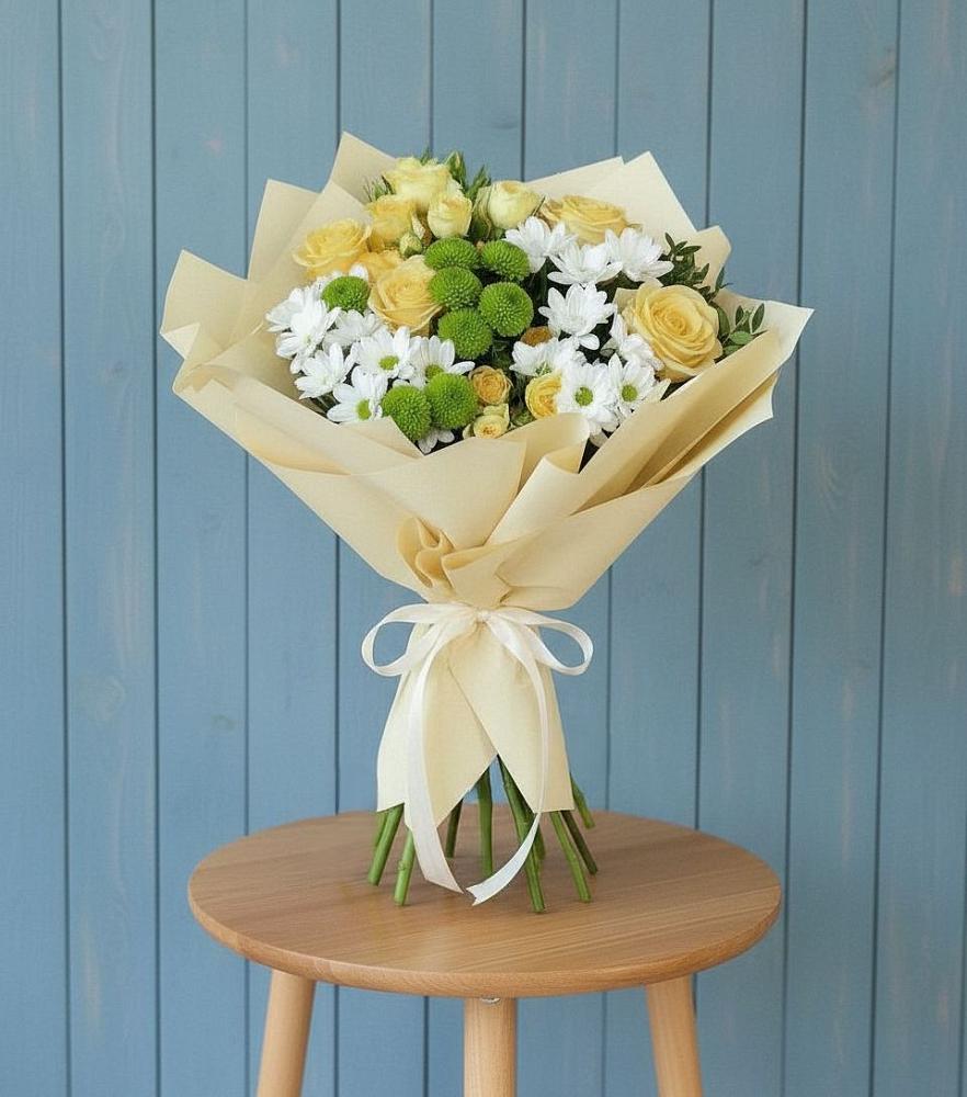 Букет цветов из: Хризантемы и Розы в Лермонтове
