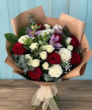 Букет цветов из:  Розы и Альстромерии в Лермонтове