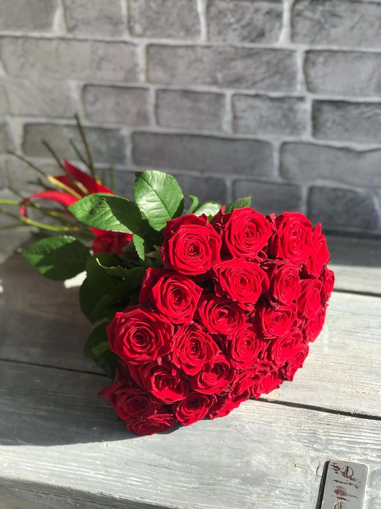 Букет Красные розы Фридом в Лермонтове