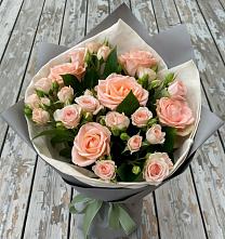 Букет цветов из:  Розы в Лермонтове