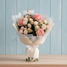 Букет цветов из:  Розы в Лермонтове