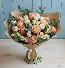 Букет цветов из:  Альстромерии и Розы #REPLACE_PRED# Лермонтове